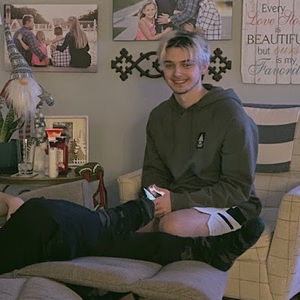 Meet your Posher, Connor